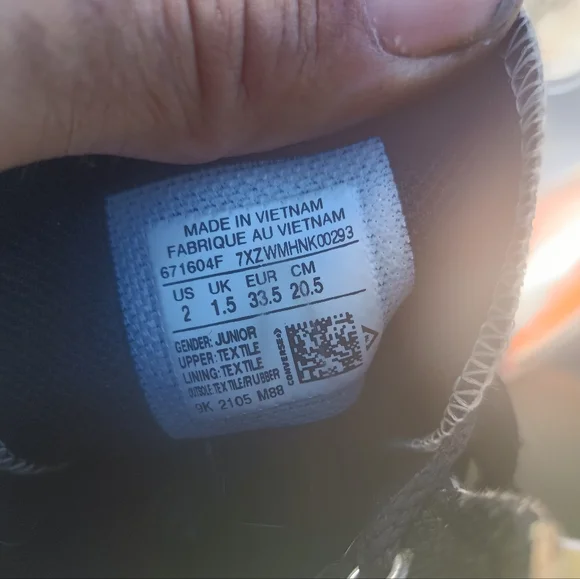 Leopard converse shoes sz 2 - Picture 10 of 11